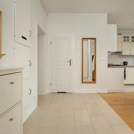 Pawlowa Stylish With Balcony & Office By Renters Апартаменти Вроцлав